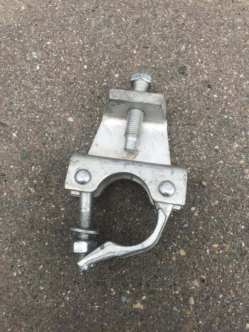 Хомут кованый балочный 48 мм