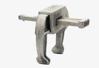 Замок клиновой литой оцинкованный